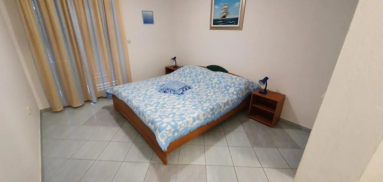 Apartment Put Vidaka Policnik